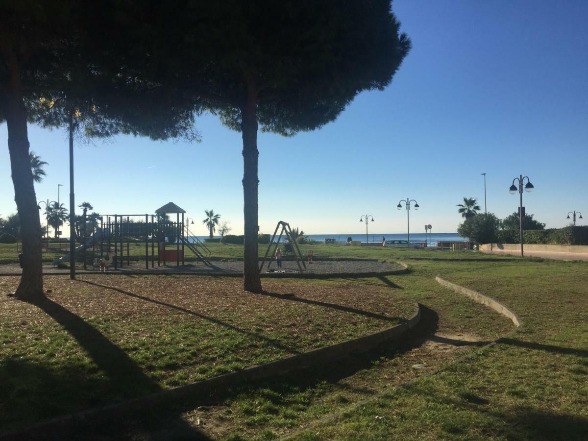 Mare 3 Appartement Ventimiglia Buitenkant foto