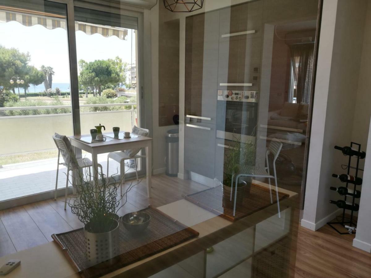 Mare 3 Appartement Ventimiglia Buitenkant foto